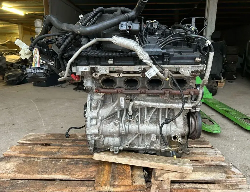 BMW X1 F48/F49 (2015-2023) Engine B46 33542702