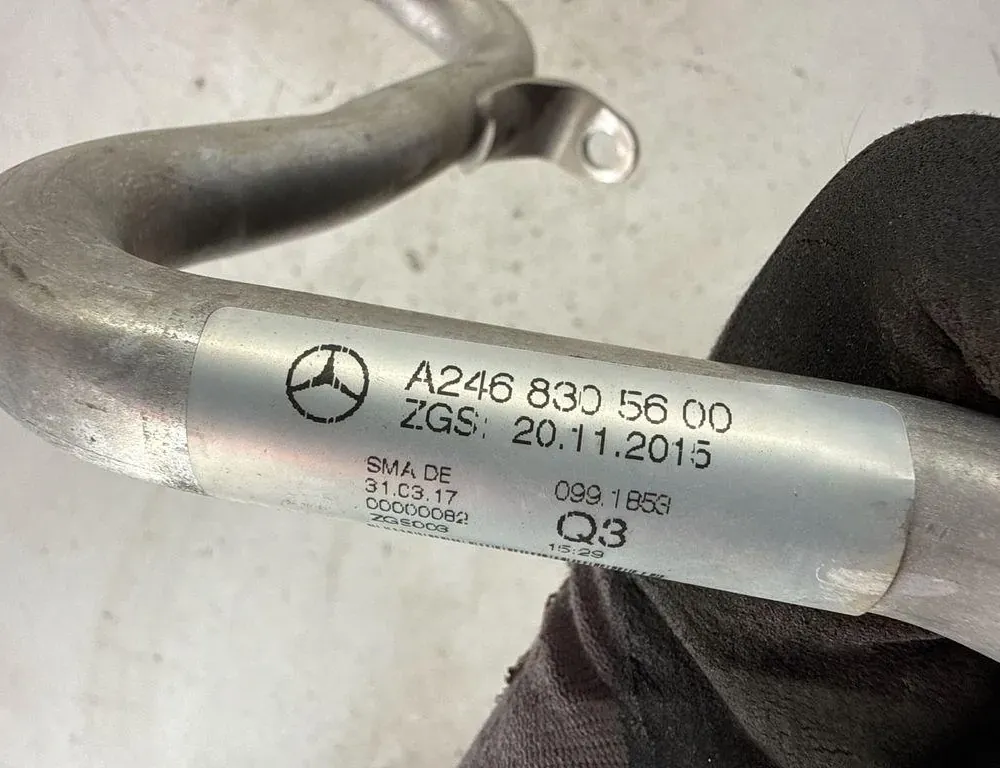 INFINITI Q30 1 generation (2016-2020) AC Hose Pipe 924805DB4A 33608459