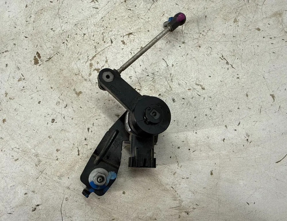 CHEVROLET Camaro 6 generation (2015-2024) Priekšējais kreisais līmeņa sensors 23405178,84365973 33699845