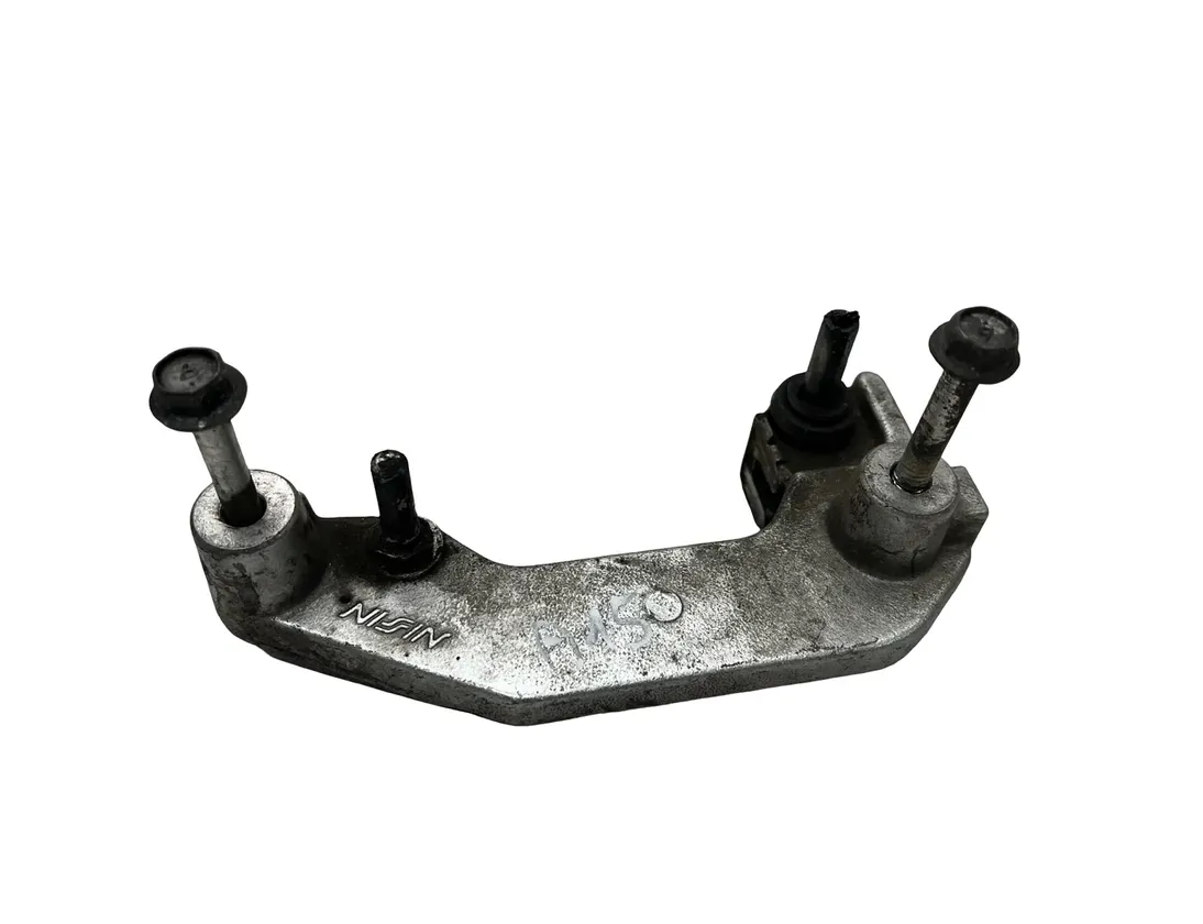 SUZUKI AN BURGMAN Rear brake caliper mount bracket 34478391