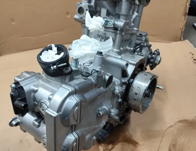 SUZUKI DL Dzinējs 34838142