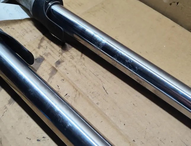 YAMAHA FZ Priekšējais amortizators 34899196