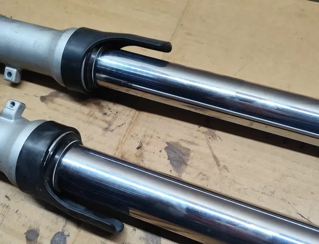 YAMAHA FZ Priekšējais amortizators 34899196