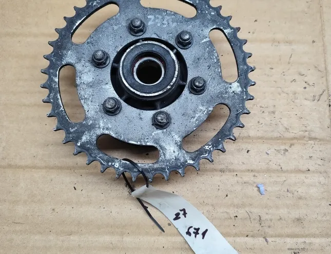 KAWASAKI Z Aizmugurējā zobrata turētāja rumbas 34527955