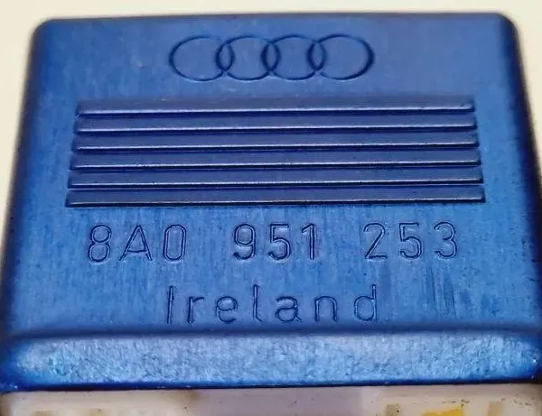 VOLKSWAGEN Passat B5 (1996-2005) Relejs 8A0951253 31101342