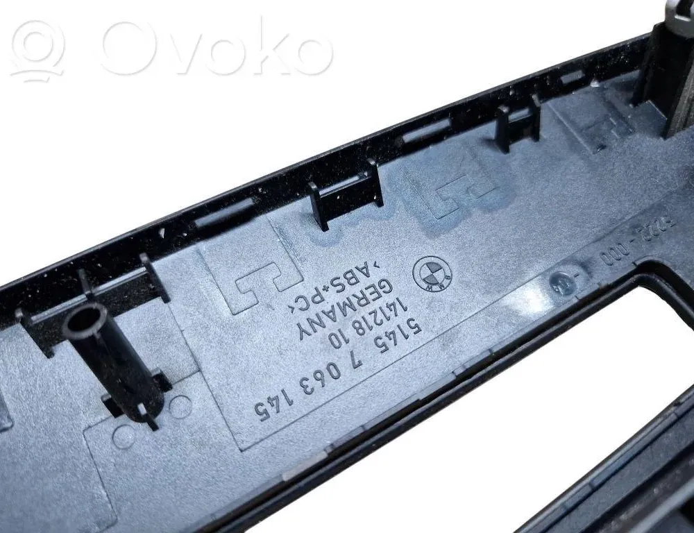 BMW 5 Series E60/E61 (2003-2010) Paneļa apdares vairogs 51457063145 33558018