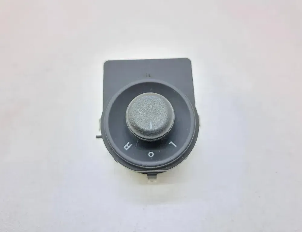 OPEL Astra J (2009-2020) Mirror adjustment switch 13271827 26902968