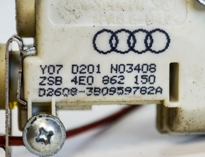 AUDI A8 D3/4E (2002-2010) Other Control Units 4E0862150 2898268