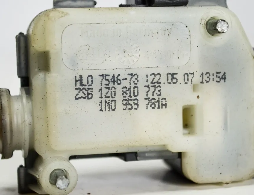 SEAT Leon 2 generation (2005-2012) Citau veidu vadības bloki 1Z0810773 3037784