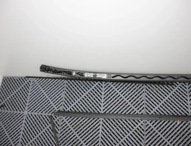 BMW iX3 1 generation (G08) (2020-2024) Left Side Roof Rail 8090955,809095505 33540378