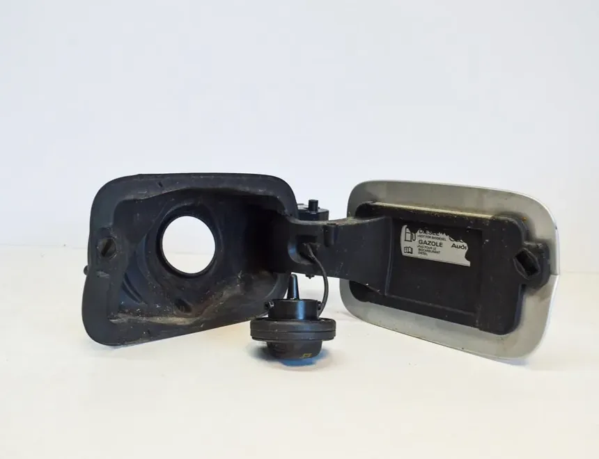 AUDI A3 8V (2012-2020) Крышка бензобака 8V4809906 3406421