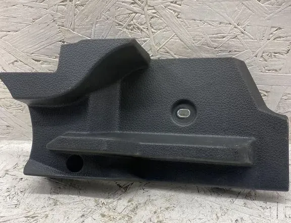 VOLKSWAGEN Golf 8 generation (2019-2023) Другие отделочные детали 5G6858831 33467158