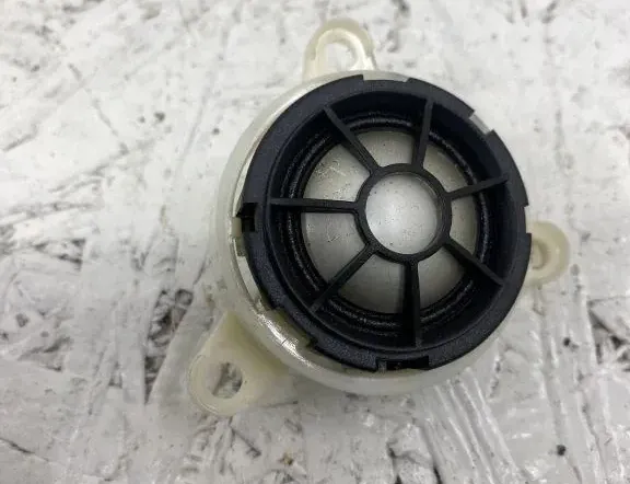 JAGUAR XF 1 generation (2011-2016) Aizmugurējo kreiso durvju skaļrunis 8X2318808CB 33468695