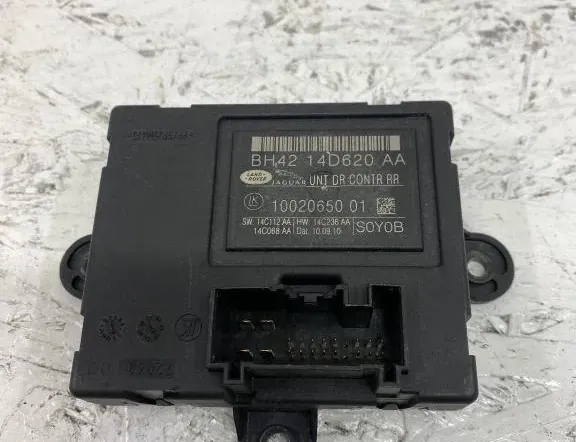 JAGUAR XF 1 generation (2011-2016) Aizmugurējo labo durvju vadības bloks 33468697