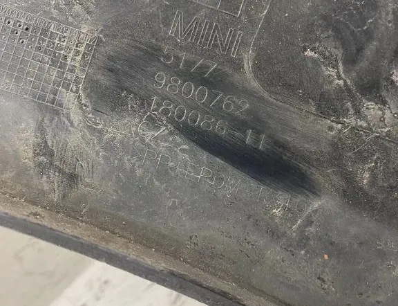 MERCEDES-BENZ Sprinter 3 generation (907/910) (2019-2024) Front Right Fender Molding 9800762 33469088