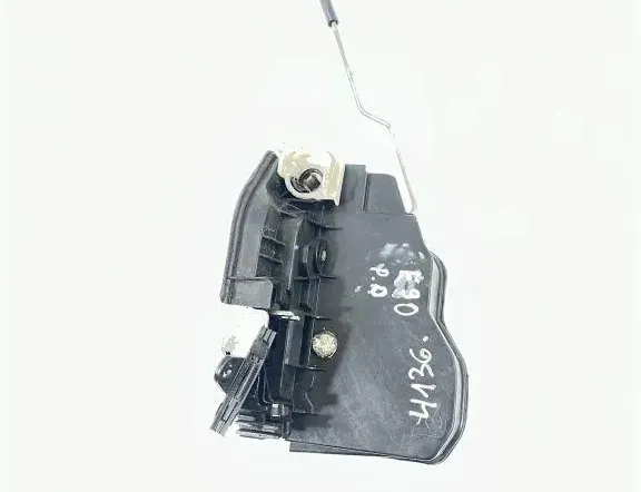 BMW 3 Series E90/E91/E92/E93 (2004-2013) Замок двери передний правый 7202150 33469829