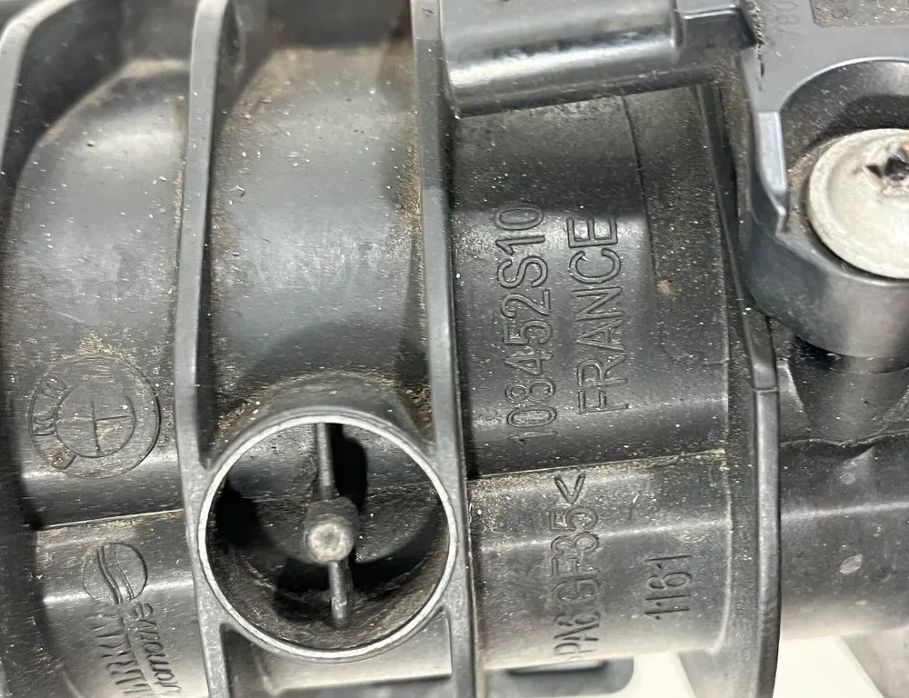 BMW 3 Series E90/E91/E92/E93 (2004-2013) Впускной коллектор 108452S10 33470534