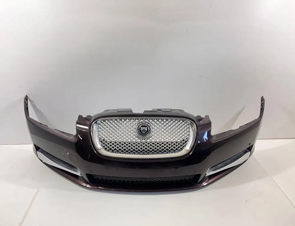 JAGUAR XF 1 generation (2011-2016) Priekšējais bamperis 33471088