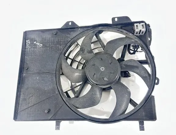 PEUGEOT 2008 1 generation (2013-2020) Dzinēja dzesēšanas ventilators/difuzors 9682895680 33473025
