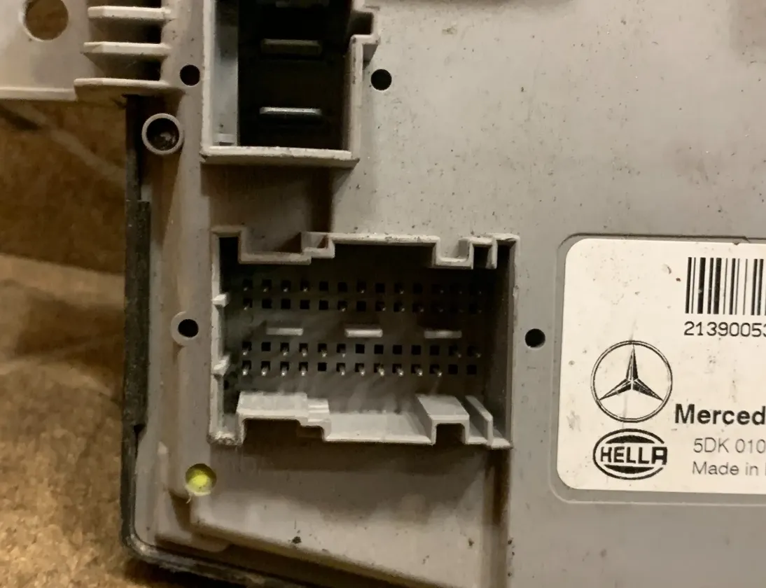 MERCEDES-BENZ E-Class W213/S213/C238/A238 (2016-2024) A2139005315 33518454