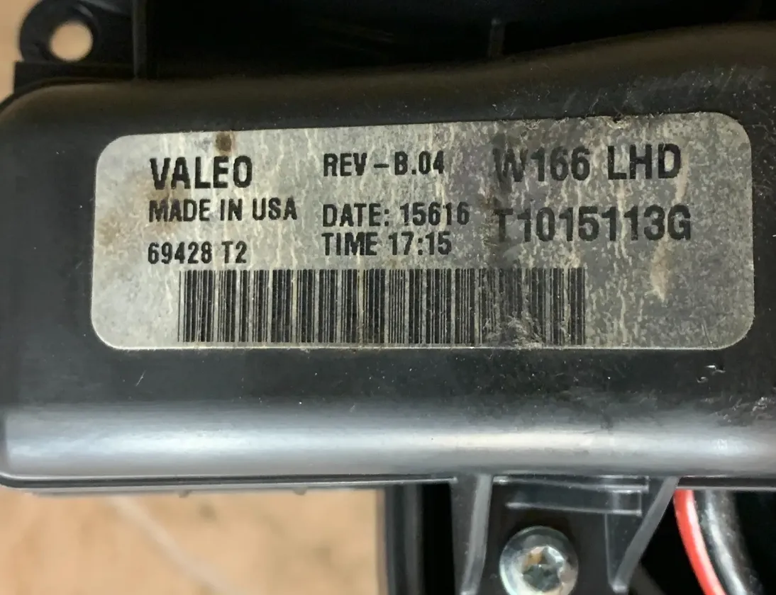 MERCEDES-BENZ GLE Coupe C292 (2015-2019) Sildītāja ventilators T1015113G 33527291