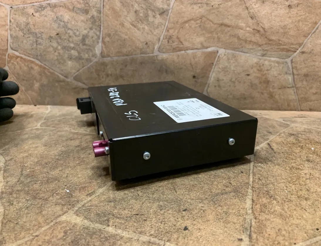 MERCEDES-BENZ CLS-Class C218/X218 (2011-2017) Антенный модуль A2219000100 33527398