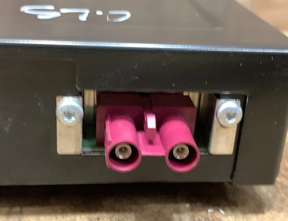 MERCEDES-BENZ CLS-Class C218/X218 (2011-2017) Антенный модуль A2219000100 33527398