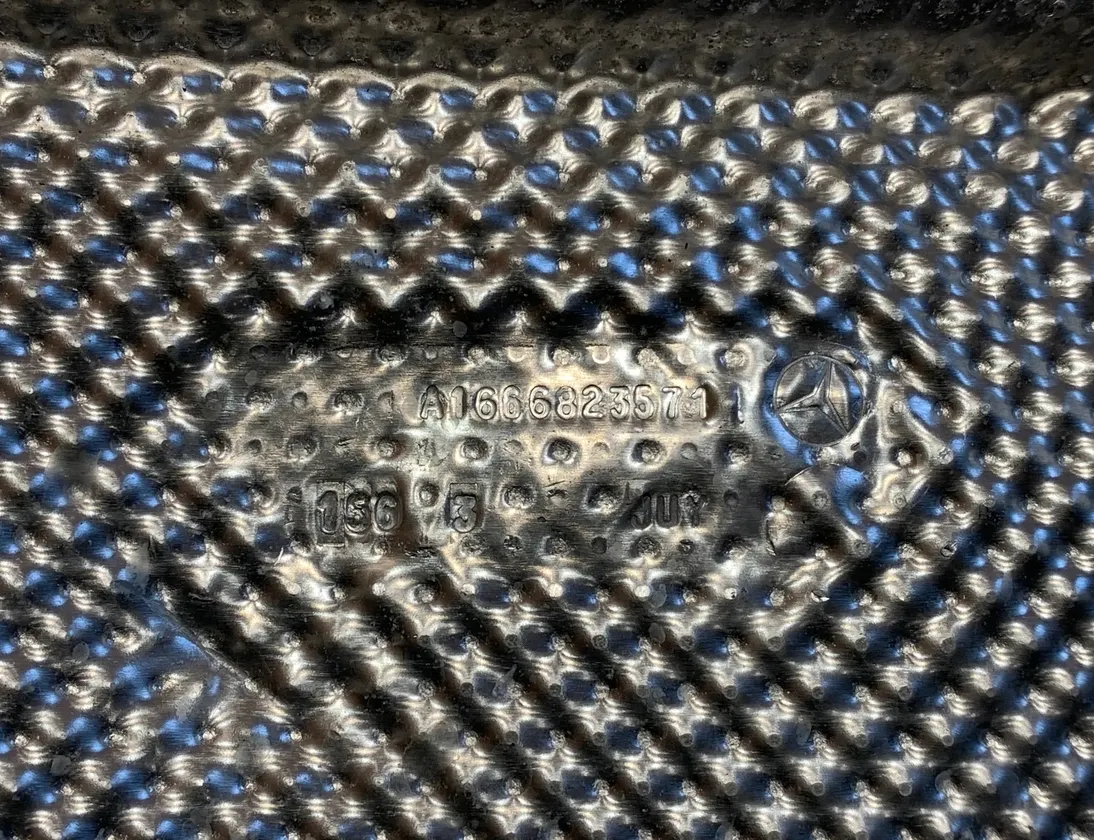 MERCEDES-BENZ GLE Coupe C292 (2015-2019) Heat insulation A1666823571 33532428