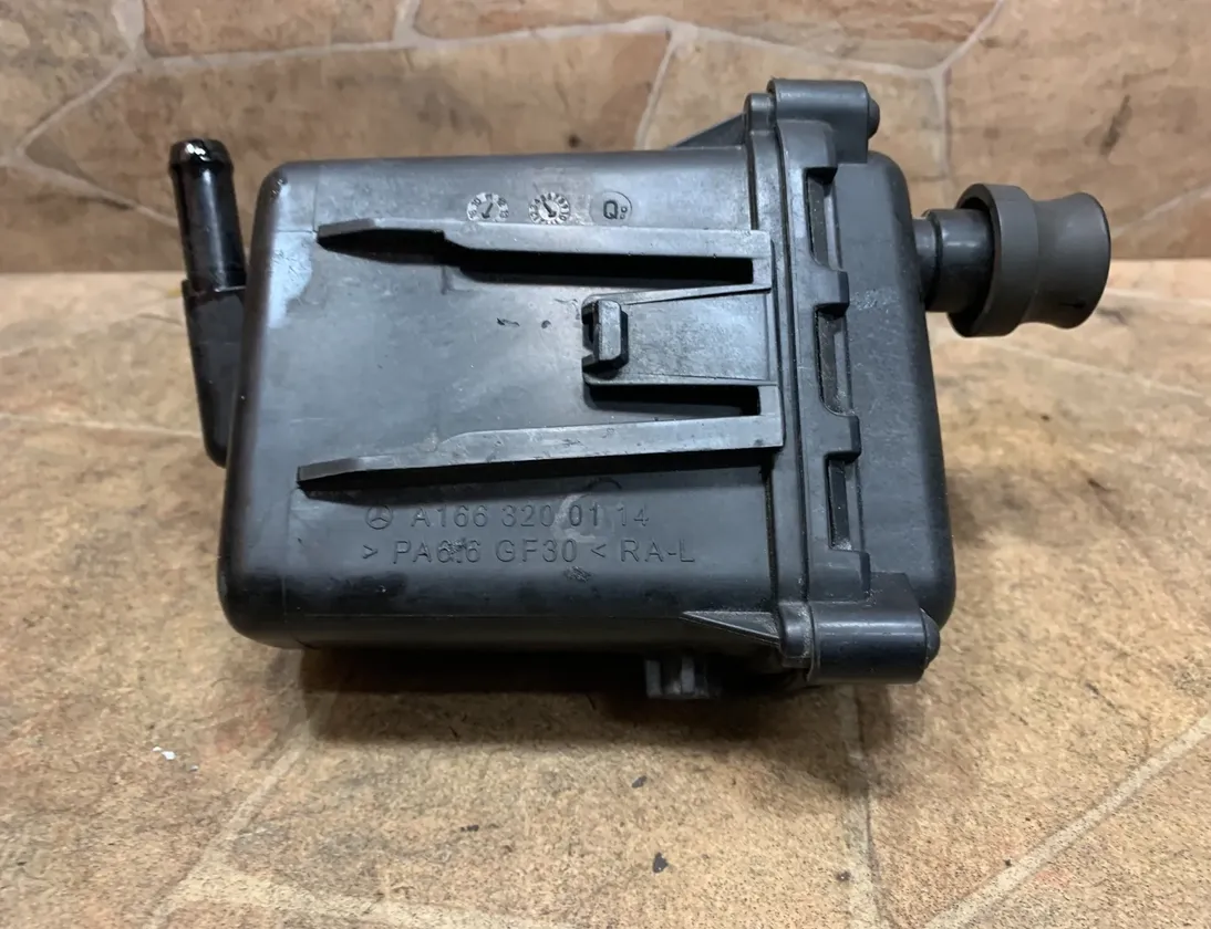 MERCEDES-BENZ GLE Coupe C292 (2015-2019) БАЧЕК ЖИДКОСТИ УСИЛИТЕЛЯ РУЛЯ A1663200114 33532451