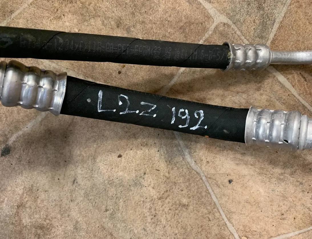 MERCEDES-BENZ GLE Coupe C292 (2015-2019) Трубки кондиционера A1668300100 33589813