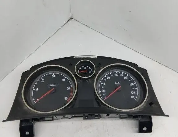 OPEL Astra H (2004-2014) Speedometer 13216684 31852732