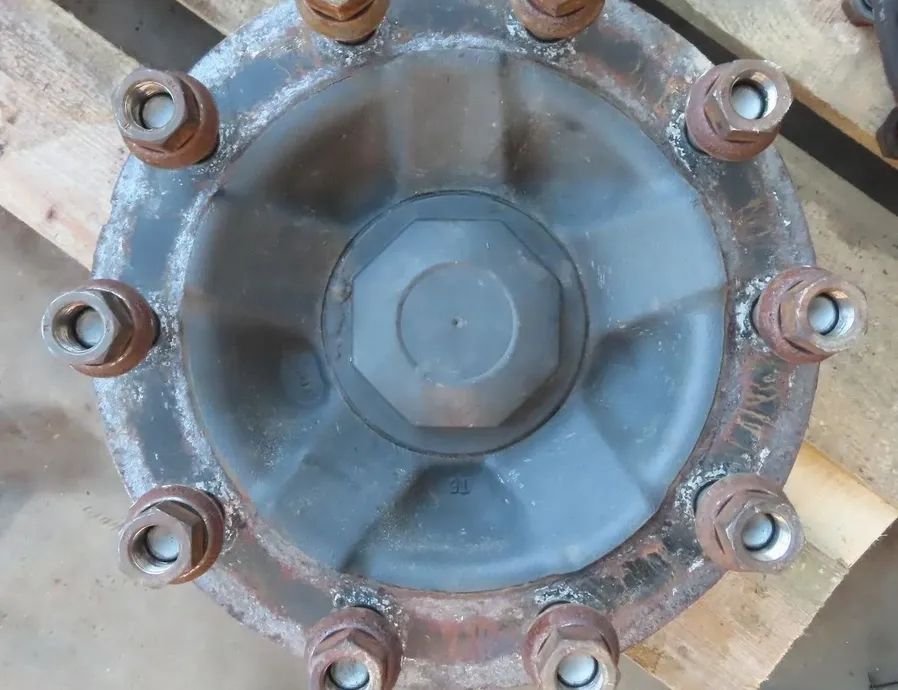 VOLVO TGS (2007-present) Ступица задняя левая 30658989