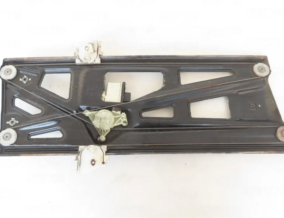 DAF XF (2012-present) Стеклоподъемник передней левой двери 1881914 30705447