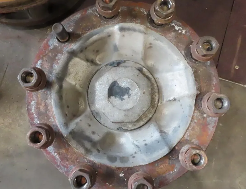 VOLVO XF (2012-present) Ступица задняя левая 30760433