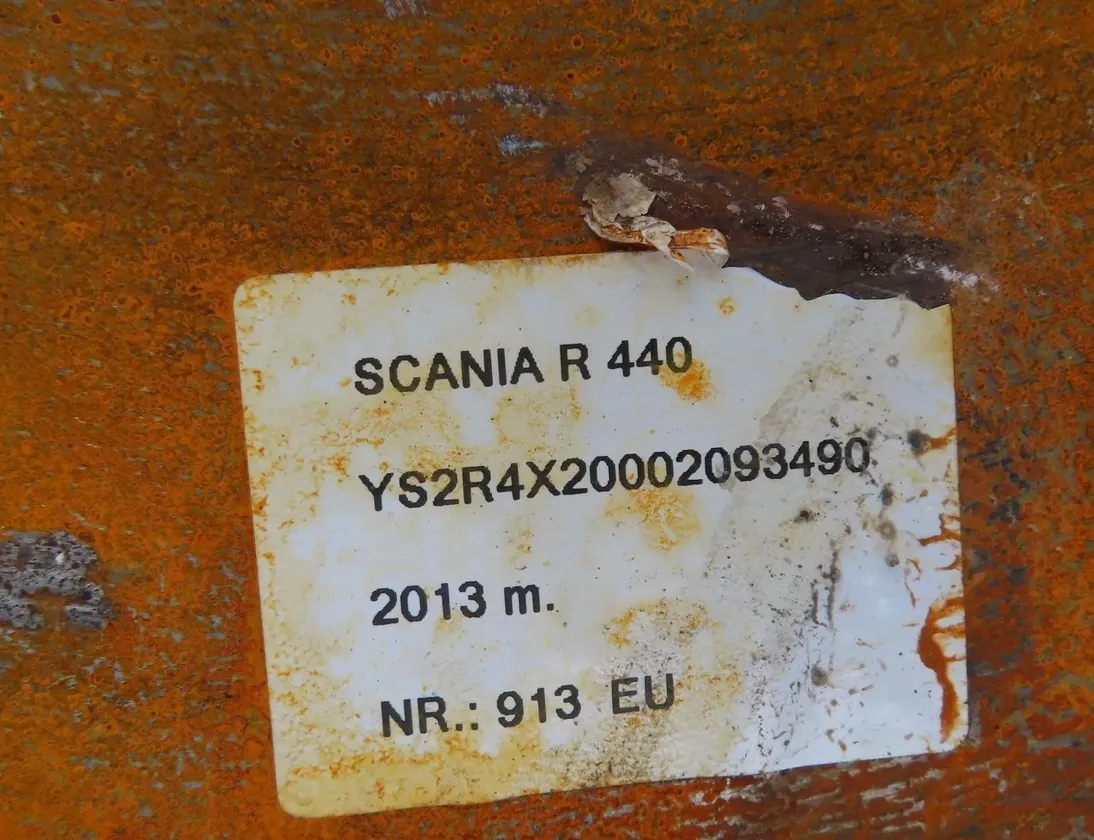 SCANIA P,G,R,T - series (2003-present) Aizmugurējā kreisā riteņa rumbas vārpsta/stupica 30766514