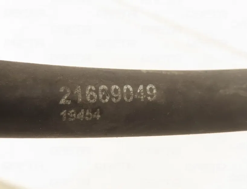 VOLVO FH II (2012-present) шланг охлаждающей жидкости 21669049 33926730