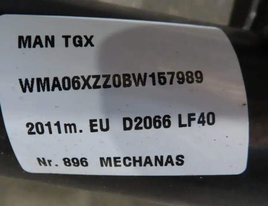 MAN TGS (2007-present) CAB ANTI ROLL BAR 34804414