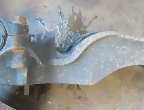 VOLVO FH II (2012-present) Aizmugurējās ass stiprinājuma kronšteins 21196819 34790473