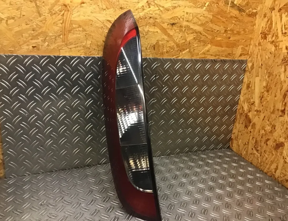 OPEL Corsa C (2000-2006) Фонарь задний левый 09114336 33459777