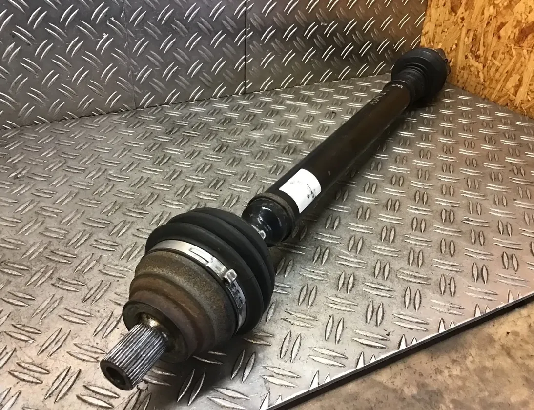 VOLKSWAGEN Jetta 3 generation (1992-1998) Priekšējā labā pusass 1K0406271 33459785