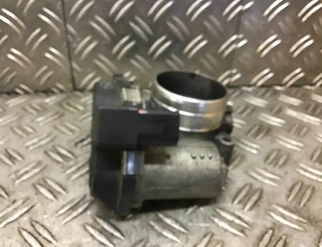 VOLKSWAGEN Jetta 3 generation (1992-1998) Droseļvārsts A2C53079712,06F133062B 33459792