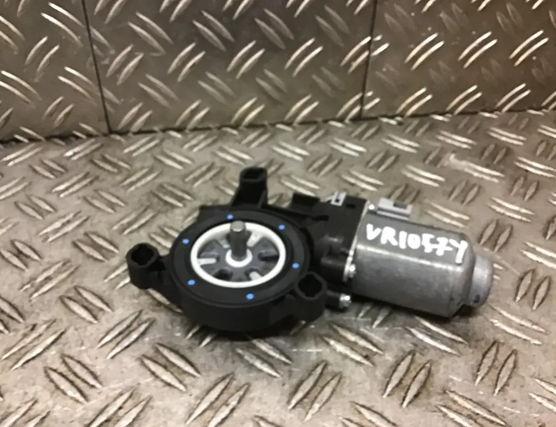 SEAT Mii 1 generation (2011-2023) Priekšējo labo durvju logu pacēlājs 1S0959801 33522115