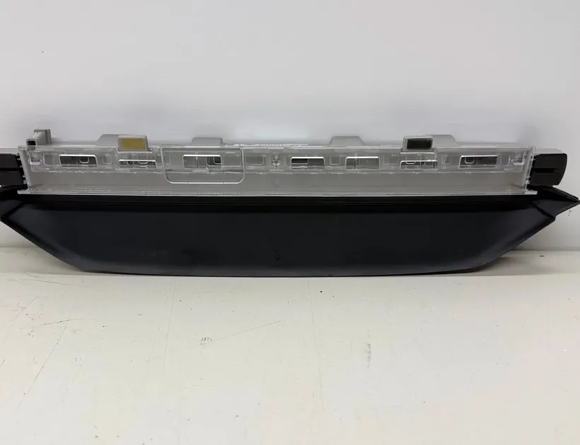 BMW X6 F16 (2014-2020) Фонарь задней крышки 7362986 33550381