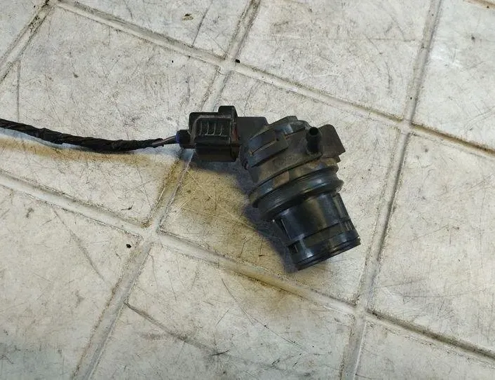 MAZDA 6 GG (2002-2007) Mazgātāja tvertnes motorīts 8603102451 21056091