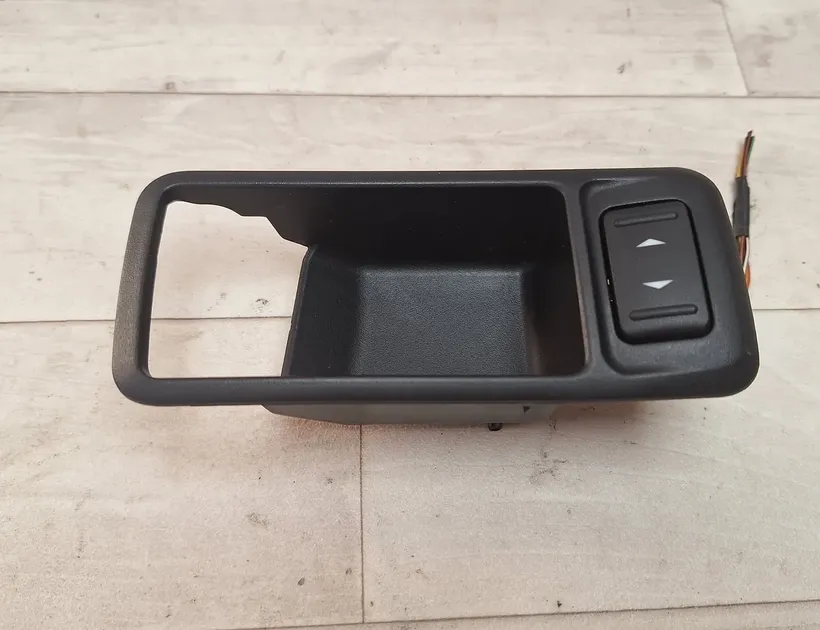 FORD C-Max 1 generation (2003-2010) Rear Right Door Window Control Switch 3M51226A36ADW,3M51226A36AD,3M51226A36 33154349