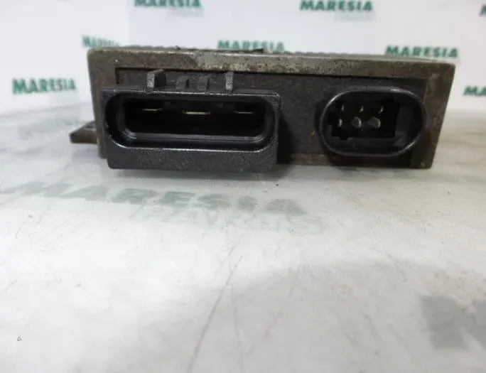 RENAULT Kangoo 1 generation (1998-2009) Aizdedzes sveces 7700109860,7700111525 26972883