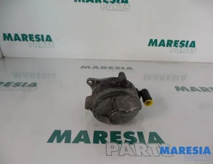 RENAULT Scenic 2 generation (2003-2010) vakumsūknis 8200322916,8200451323,8200720558,2B080305,8200123491 27136622