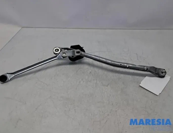 CITROËN C1 2 generation (2014-2023) Priekšējā stikla tīrītāja mehānisms B000779580,W000049246 33522577