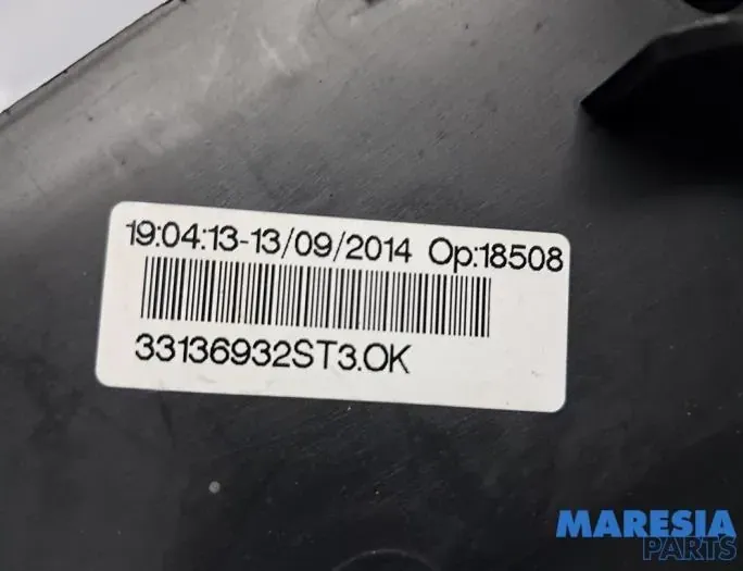PEUGEOT 308 T9 (2013-2021) Fuse Box 9804681980,9801448680,9678633380,33136932ST3,009804681980 33532342