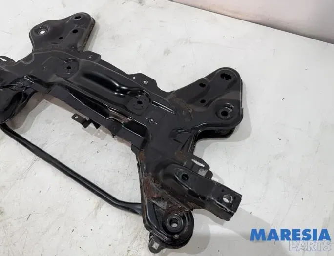 PEUGEOT 2008 1 generation (2013-2020) Priekšējās balstiekārtas rāmis 9804208180,98042081 34371333